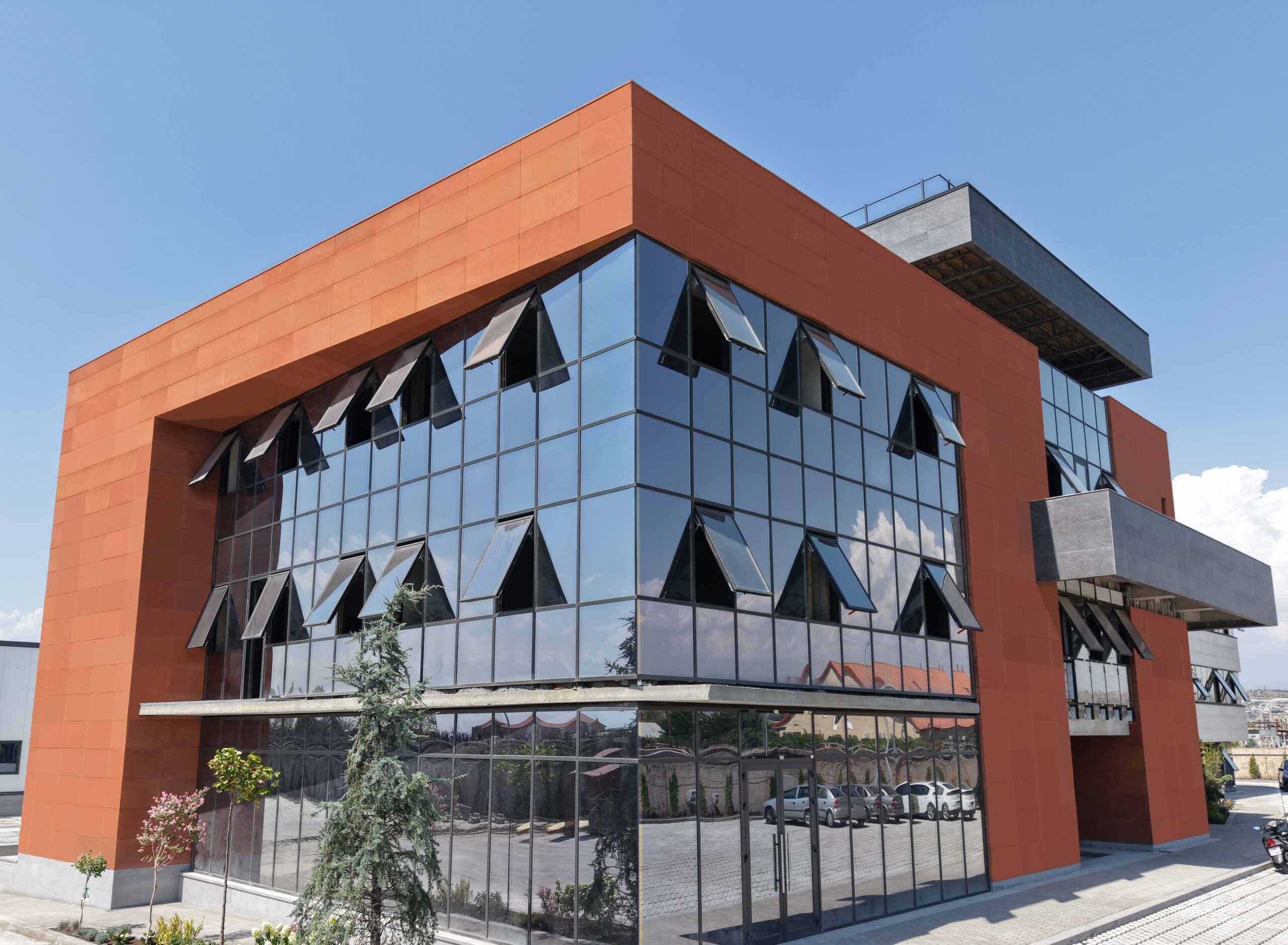 ALPHA FOOD SERVICE — Logistics Center
